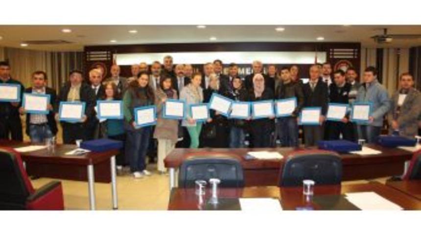 Sessiz D&uuml;nyanın Yeni &Ccedil;ini Ustaları Belgelerini Aldı