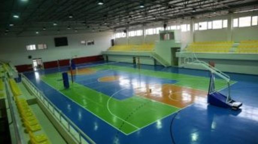 B&uuml;y&uuml;kşehir Belediyesi&rsquo;nden Karaisalı&rsquo;ya Spor Salonu