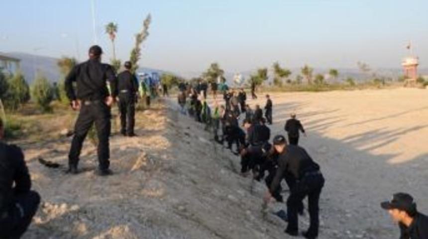 Orman B&ouml;lge M&uuml;d&uuml;rl&uuml;ğ&uuml; İle Pomem Fidan Dikti