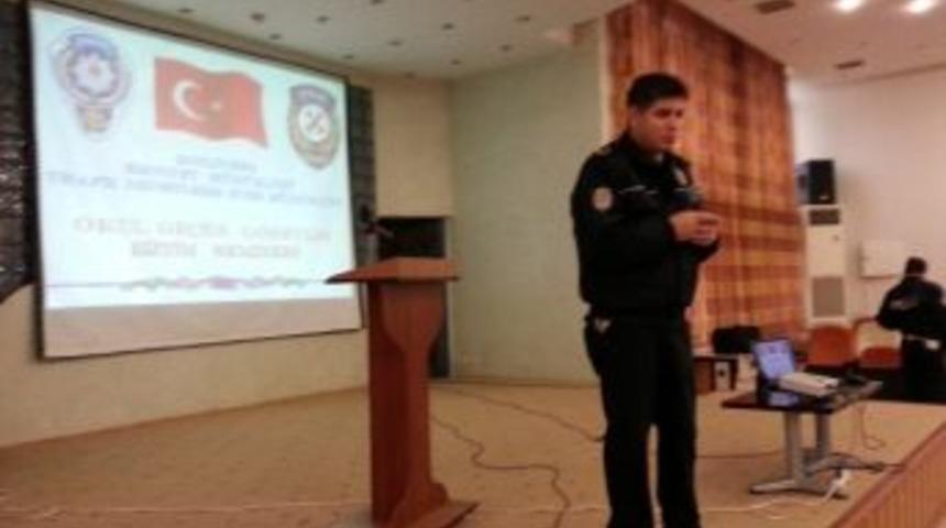 &Ouml;ğrencilere Trafik Eğitimi