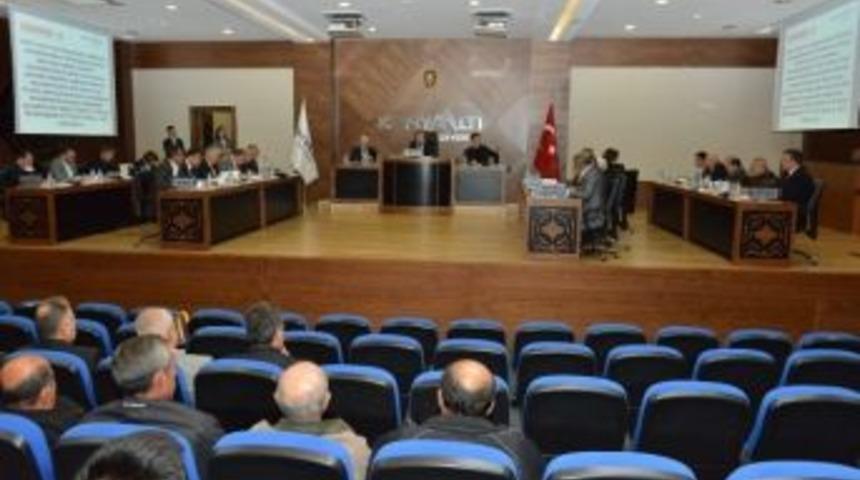 Konyaaltı Belediyesi 2013 Yılı Son Meclis Toplantısı Yaptı