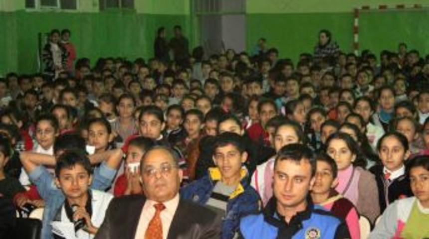 &Uuml;lkem İ&ccedil;in Engel Tanımıyorum Projesi Reyhanlı'da