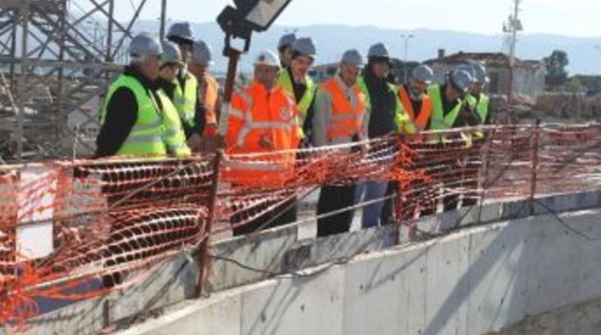 Btso İnşaat Komiteleri &Uuml;yeleri İzmit K&ouml;rfez Ge&ccedil;işi Projesini İnceledi