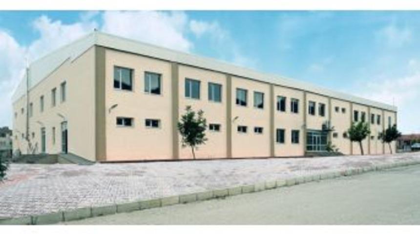 B&uuml;y&uuml;kşehir Belediyesi&rsquo;nden Karaisalı&rsquo;ya Spor Salonu