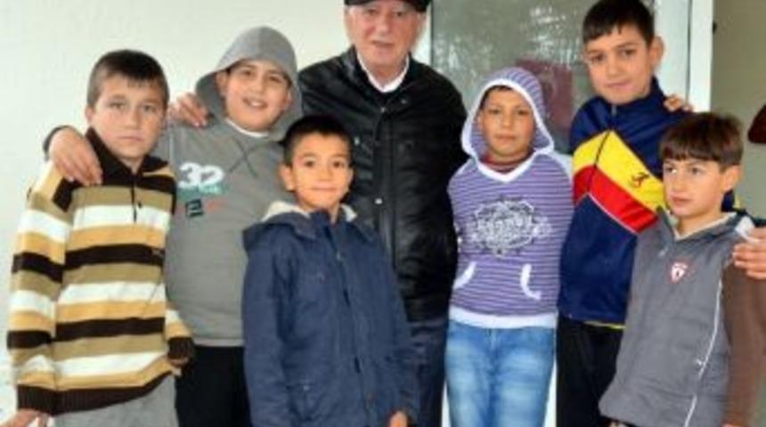 Başkan Oğuz, K&ouml;yde Gen&ccedil;lerle Buluştu