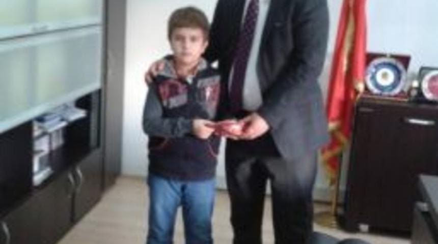 Resim Yarışmasında T&uuml;rkiye İkincisi Oldu