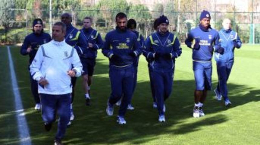 Fenerbah&ccedil;e, &Ccedil;aykur Rizespor Ma&ccedil;ı Hazırlıklarına Başladı