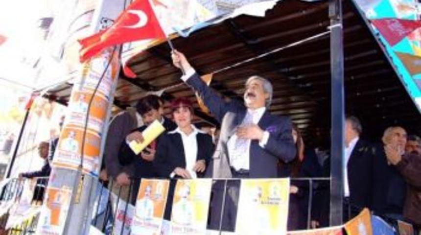 Turhan, Başbakan&rsquo;a teşekk&uuml;r etti