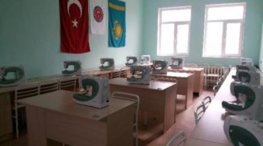 Kazakistan&rsquo;da &Ccedil;imkent İlahiyat Y&uuml;ksekokulu&rsquo;nda Mesleki Eğitim Kursları Başladı