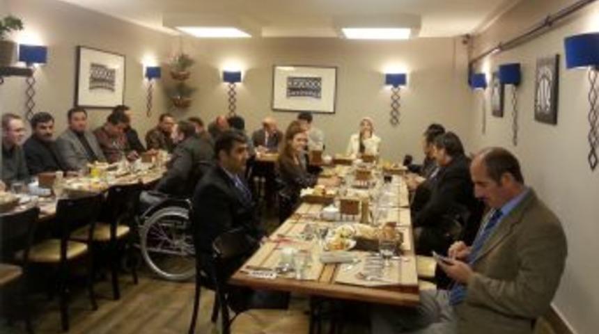 Engelli Gazilere Yemekte Ağırlandı