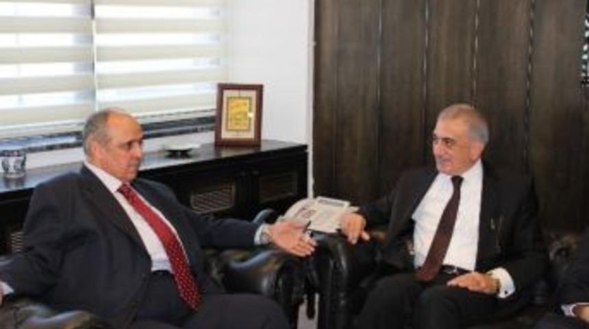 Kktc Milli Eğitim Bakanı Arabacıoğlu'ndan &Ouml;sym'ye Ziyaret