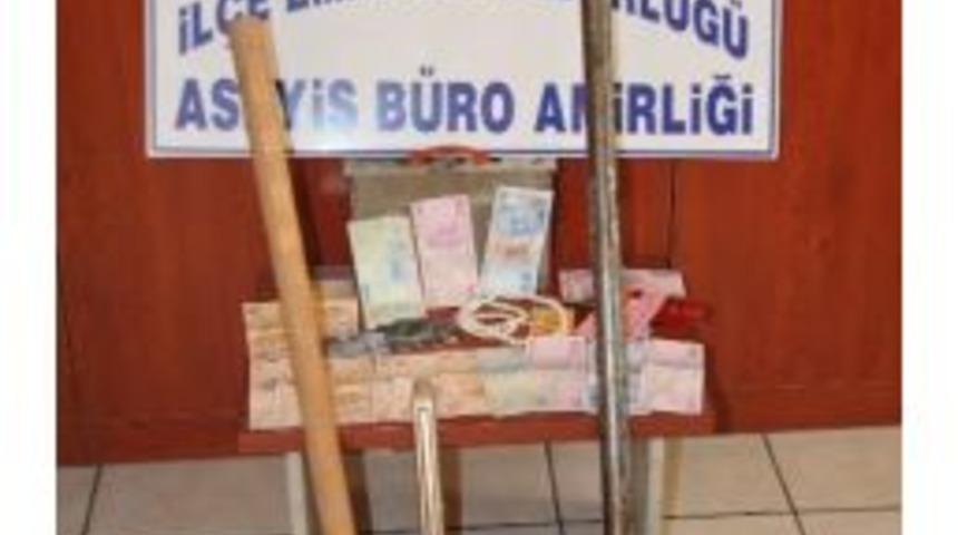 Antalya'da Kasa Hırsızları Yakalandı