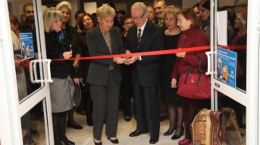 Doğramacı Ailesi UNICEF Kermesi A&ccedil;tı