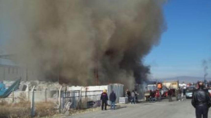 Emko&rsquo;da Yangın