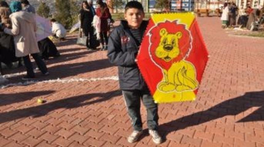 Kb&uuml;&rsquo;de U&ccedil;urtma Şenliği D&uuml;zenledi K
