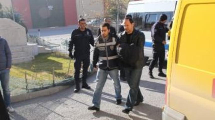 Afyonkarahisar'da &Ccedil;ek-senet &Ccedil;etesi Operasyonu