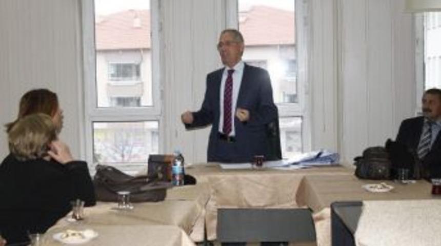 Başkan Acar Kadınlara &Ccedil;alışmalarını Anlattı