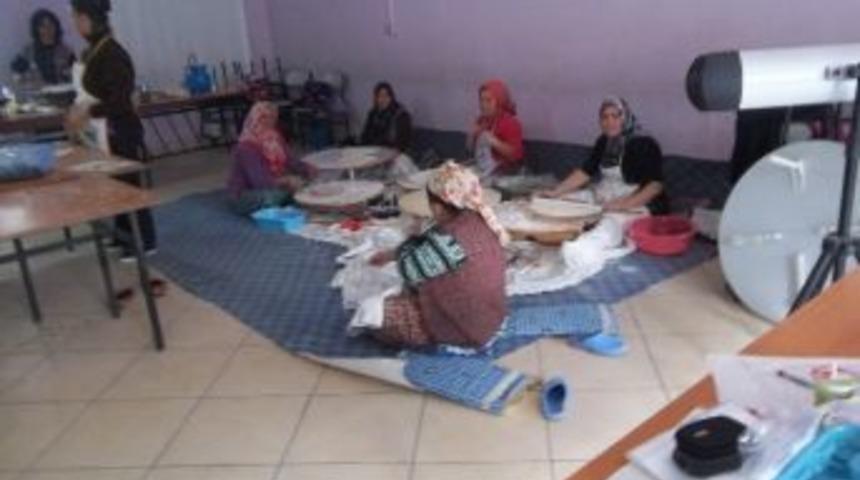 Sel&ccedil;uk Fatma G&uuml;nay Ortaokulu'nda Anlamlı İşbirliği