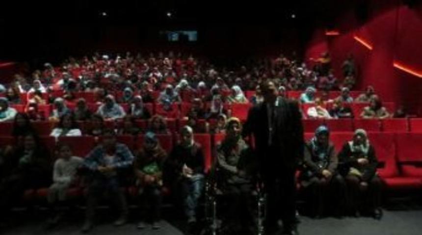 H&uuml;k&uuml;met Kadın 2&rsquo;yi İzlediler