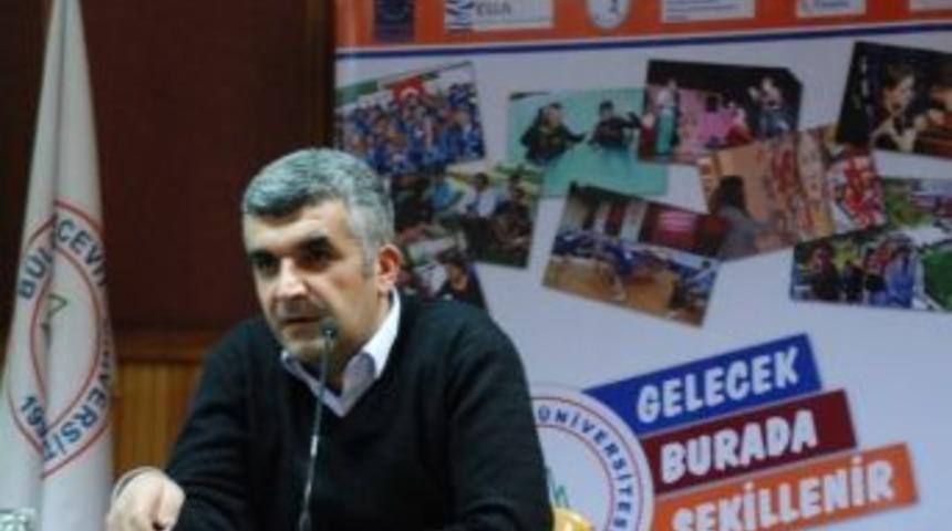 Turgut, Be&uuml; &Ouml;ğrencileriyle Buluştu