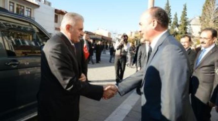 Bakan Yıldırım'dan Başkan Erdoğan'a Ziyaret