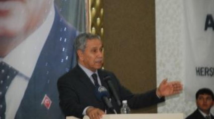 Başbakan Yardımcısı B&uuml;lent Arın&ccedil;: