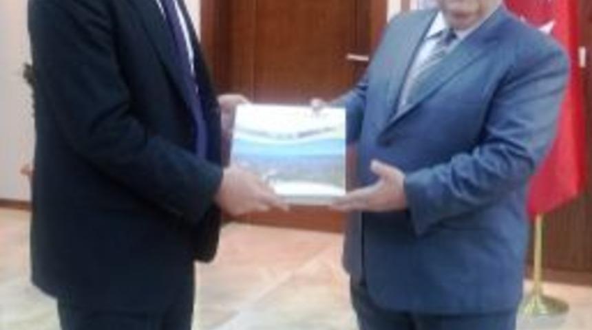 Kaymakam Erkan&rsquo;dan Rekt&ouml;r Doğru&rsquo;ya Ziyaret