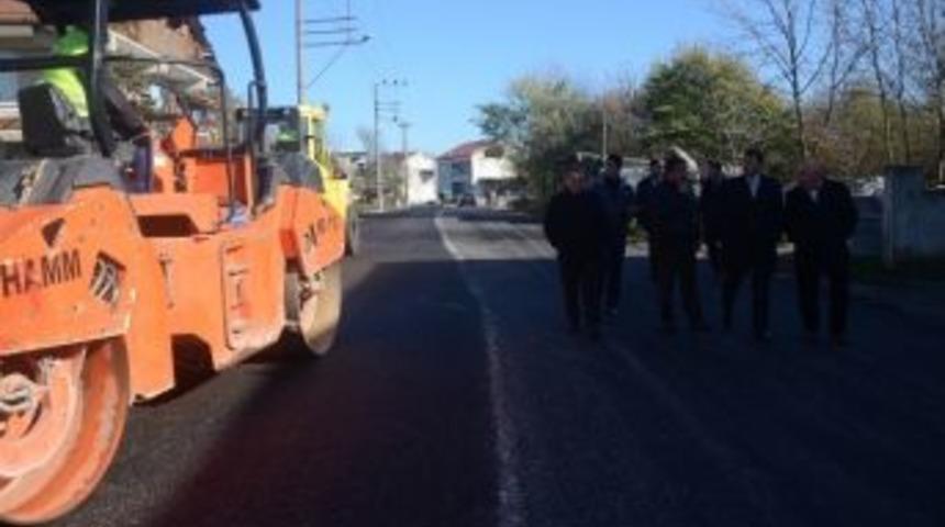 Kartepe&rsquo;de Asfalt &Ccedil;alışmaları Durmuyor