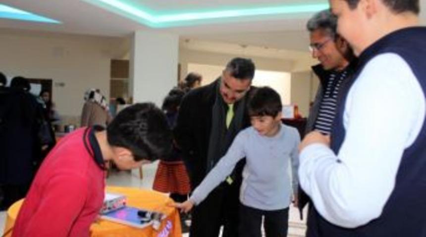 &Ouml;ğrenciler Becerilerini Sergiledi