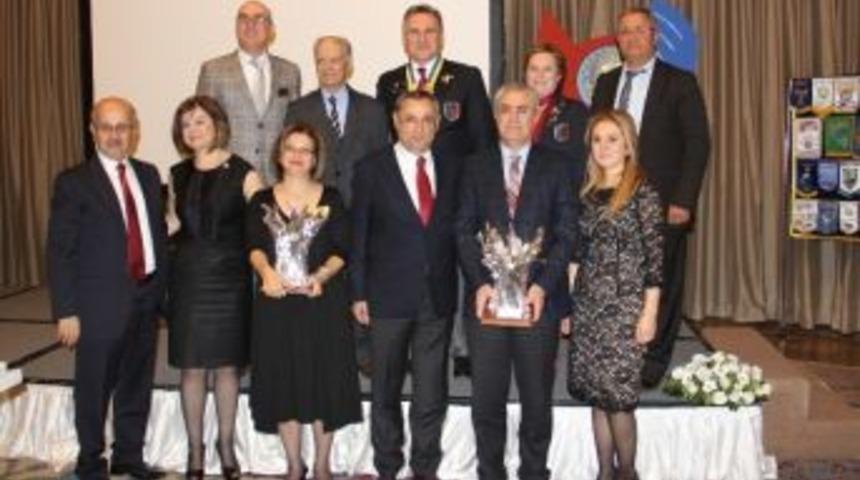 G&uuml;ney Rotary Meslek Hizmet &Ouml;d&uuml;lleri