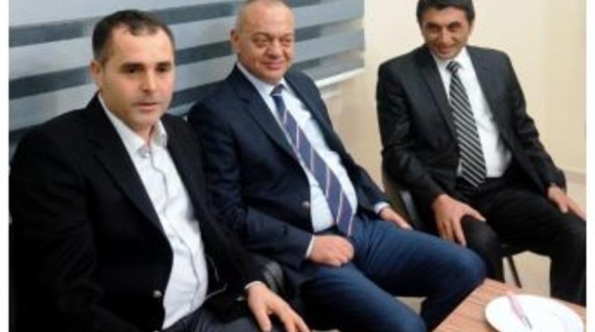 Manisa Belediye Başkanı, Sarıg&ouml;l&rsquo;de İşadamları Derneğini Ziyaret Etti