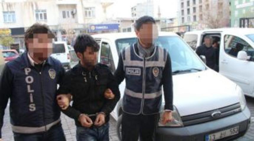 G&uuml;roymak&rsquo;ta Hırsızlık Operasyonu: 4 Kişi Tutuklandı