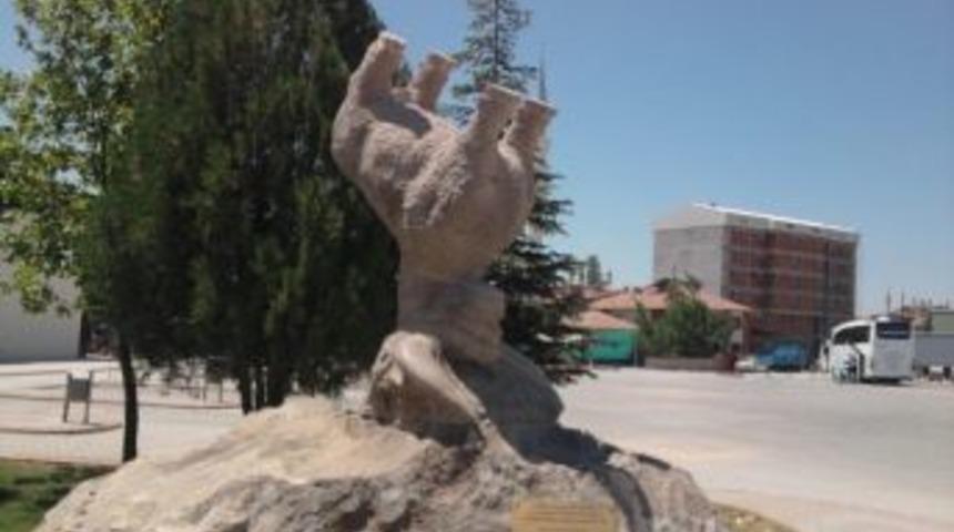 Sanat Galerisi&rsquo;nde Zelzele Sergisi