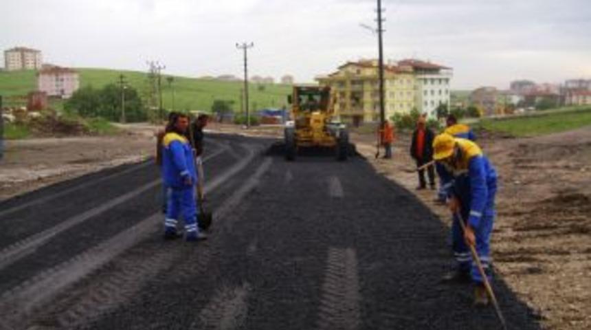 Pursaklar'a Kasım Ayında 6 Bin Ton Asfalt