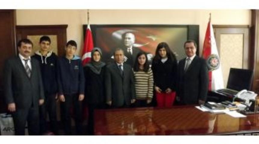 Emniyet M&uuml;d&uuml;r&uuml; &Ouml;ks&uuml;z, Okuma Salonu &Ouml;ğrencilerini Kabul Etti