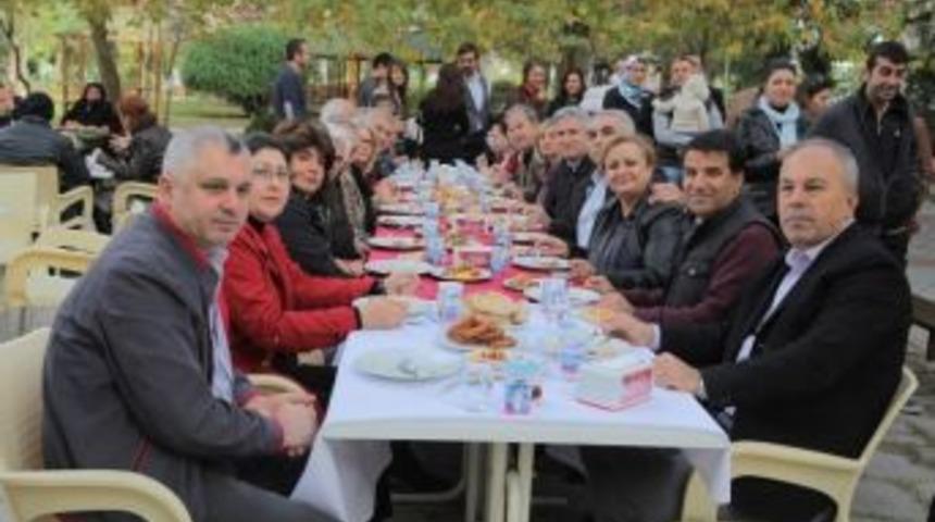 &Ccedil;&uuml; Fen Edebiyat Fak&uuml;ltesi&rsquo;nde Dostluk Pikniği