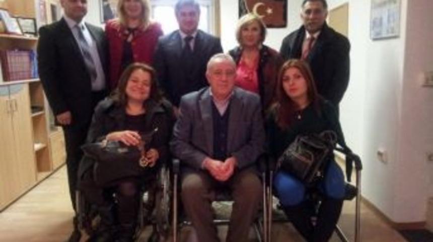 Chp'li Uyar'ın Almanya Ziyaretleri S&uuml;r&uuml;yor