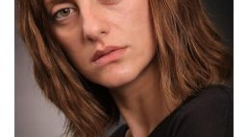 Başarılı Oyuncu J&uuml;ri Koltuğunda