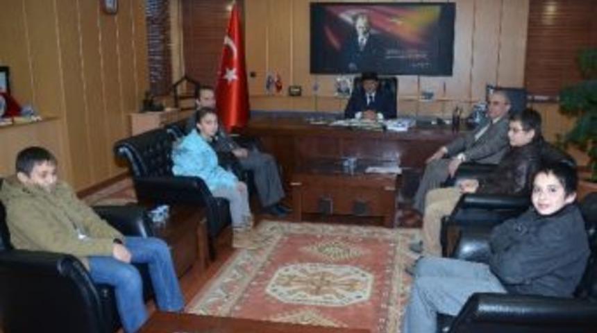 G&uuml;m&uuml;şhane&rsquo;nin Matematik Dehaları Vali Mayda&rsquo;yı Ziyaret Etti