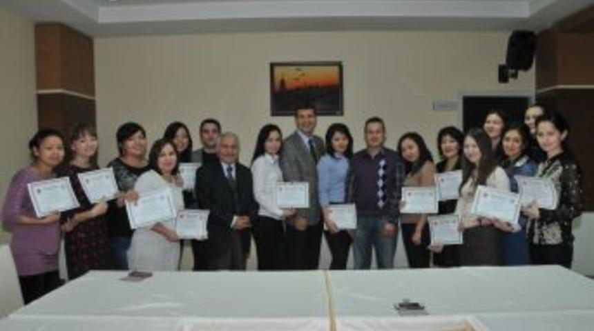 Kazakistanlı 13 Y&uuml;ksek Lisans &Ouml;ğrencisi, Erzincan&rsquo;da Staj Yaptı