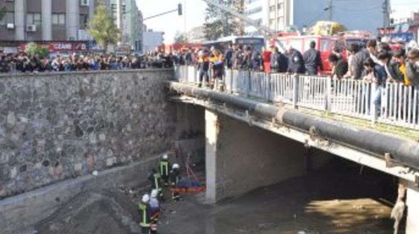 K&ouml;pr&uuml; Altındaki Gen&ccedil;, Sele Kapılarak &Ouml;lm&uuml;ş