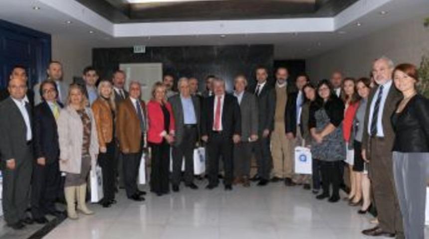 Akaydın'dan Antalya'daki 3 Projeye Siyasi Facia Değerlendirmesi