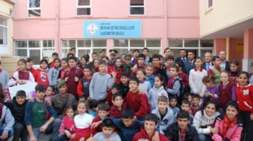 Engellilere Asker Morali