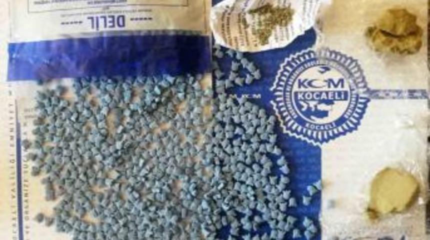 Kocaeli Polisinden Zehir Tacirlerine Seri Operasyonlar