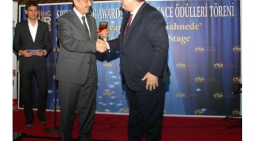 B&uuml;y&uuml;k &Ouml;d&uuml;l Harikalar Diyarı'na