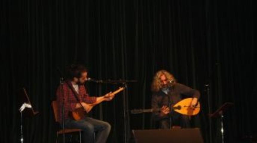 A&uuml;&rsquo;de Ahmet Aslan Konseri