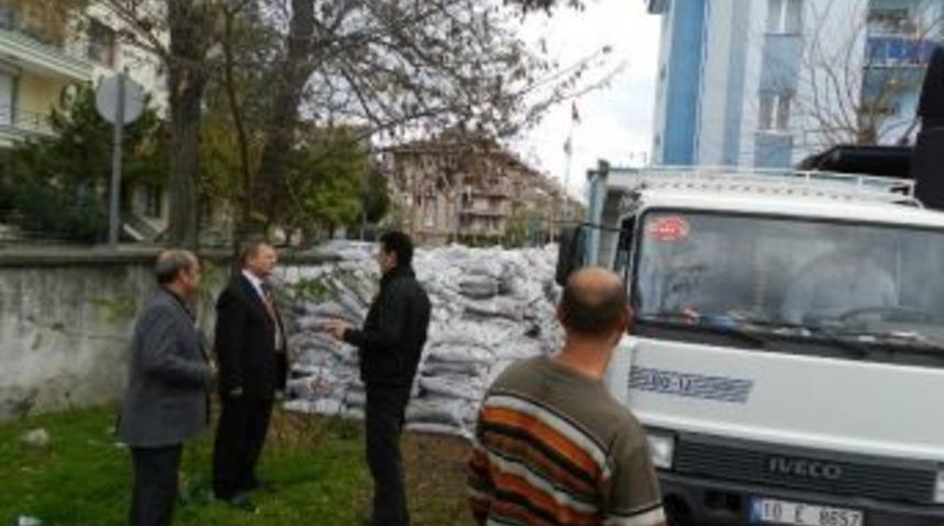 Erdek'te K&ouml;m&uuml;r Yardımları Başladı