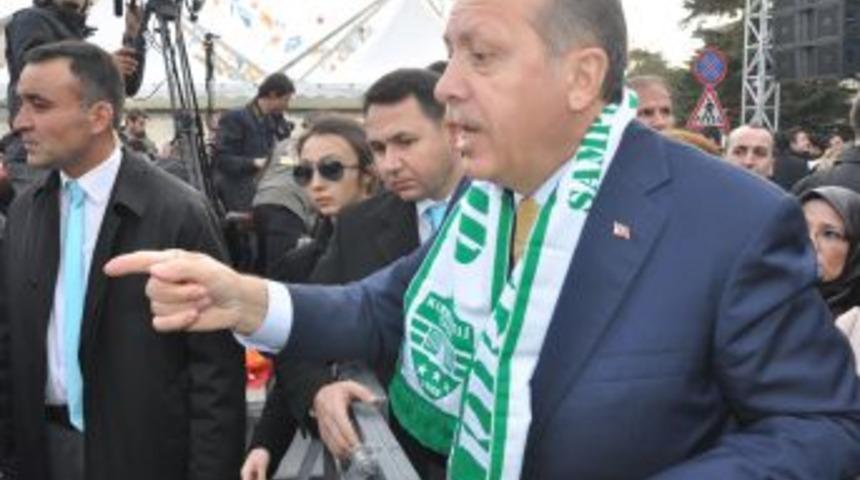 Başbakan, Cuma Namazını Kırklareli Hızırbey Camii&rsquo;nde Kıldı
