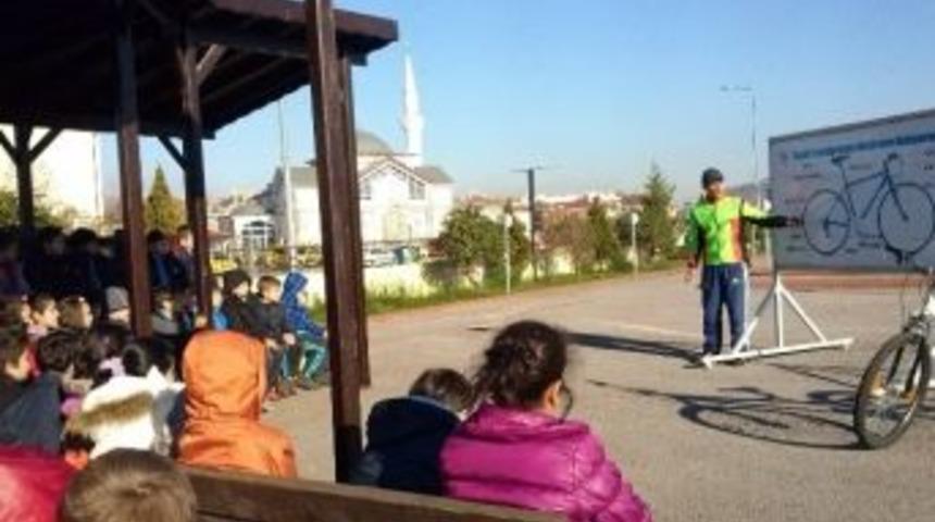 Binlerce &Ouml;ğrenciye Bisiklet Eğitimi