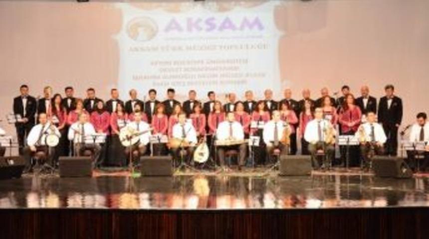 Aksam T&uuml;rk Sanat M&uuml;ziği Topluluğu &Ccedil;eşme&rsquo;de Sahne Alacak